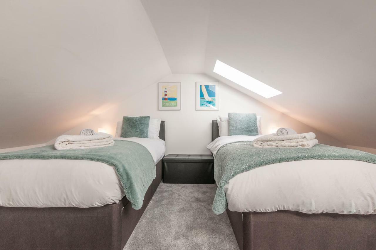 شقة Pure B - Exceptional Views Of Tamar & Royal William Yard With Free Parking & Wifi بلايموث المظهر الخارجي الصورة